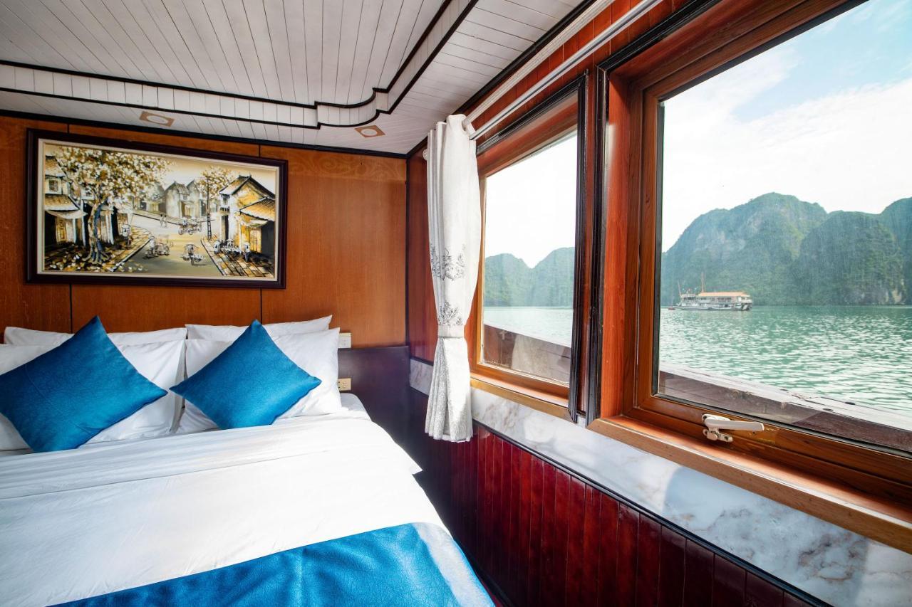 Seasun Boutique Cruise Hotel Ha Long Exterior photo
