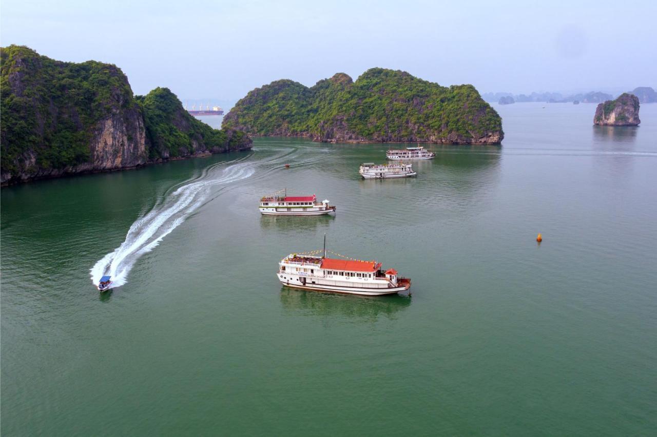 Seasun Boutique Cruise Hotel Ha Long Exterior photo